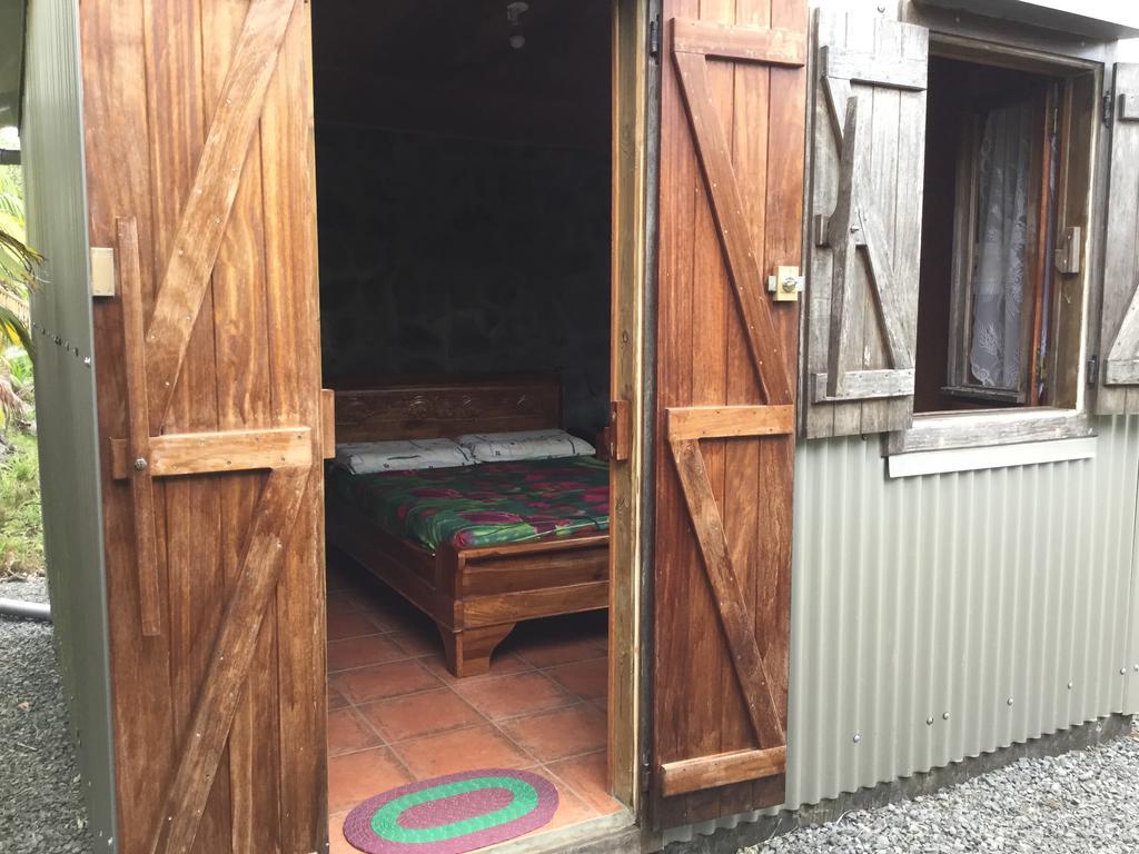 Le Bois Joli Coeur Hotel Saint-Benoît Екстериор снимка